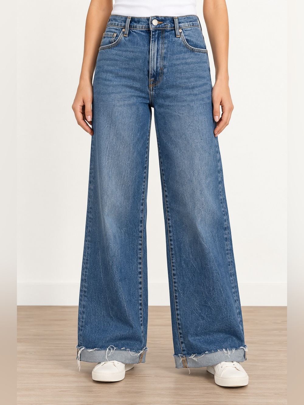 Kensie The Kaya High Rise Wide Leg Jeans 12/31 Raw Hem